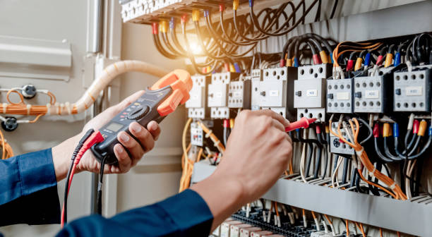 Best Circuit Breaker Repair  in Horse Shoe, NC